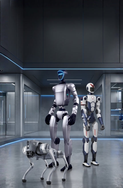 Unitree G1 Basic, R1 EDU und Go2 im hochformatigen HERO Banner von Terra Robotics